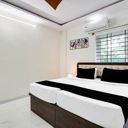Townhouse Bidadi Formerly Royal Garuda Exteriér fotografie